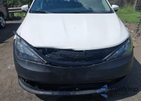 2020 Chrysler Voyager L from USA, damaged, VIN 2C4RC1AG4LR105067